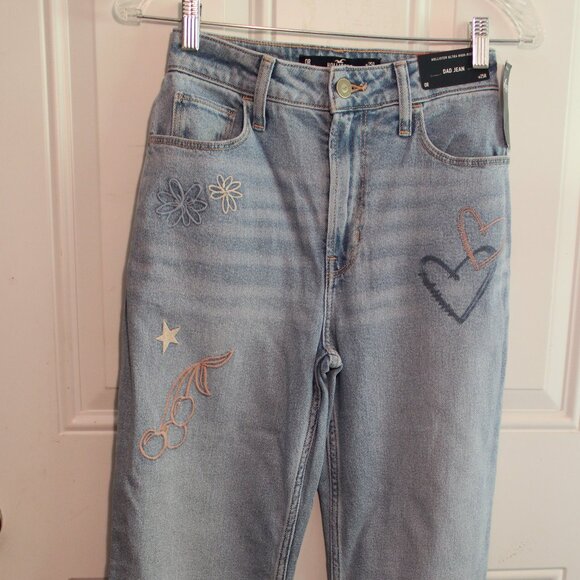 Hollister Jeans Women size W25 Inseam 31 1/2 Ultra High-Rise Dad Blue Loose Fit - Picture 1 of 7